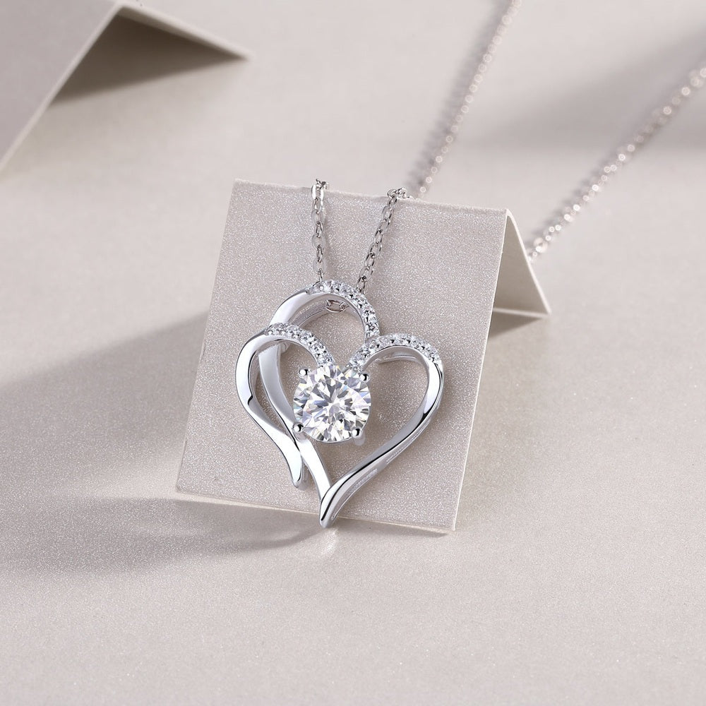 Amour Necklace